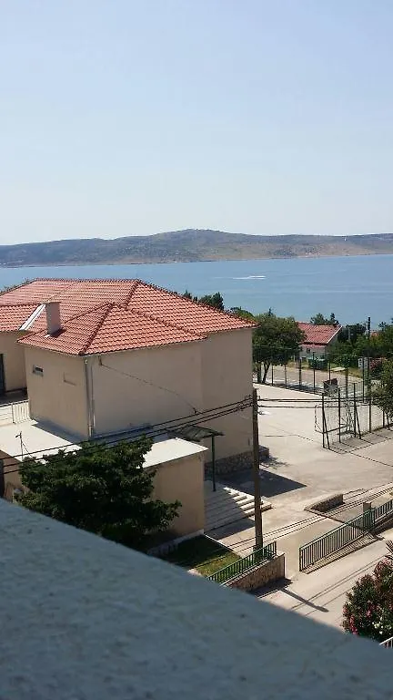 Apartment Busljeta Stari Grad 0*,
