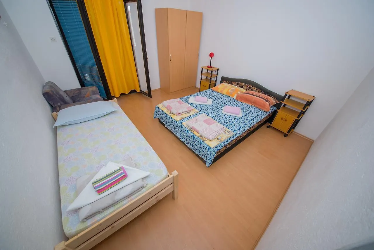 Apartment Busljeta Starigrad Paklenica 0*,