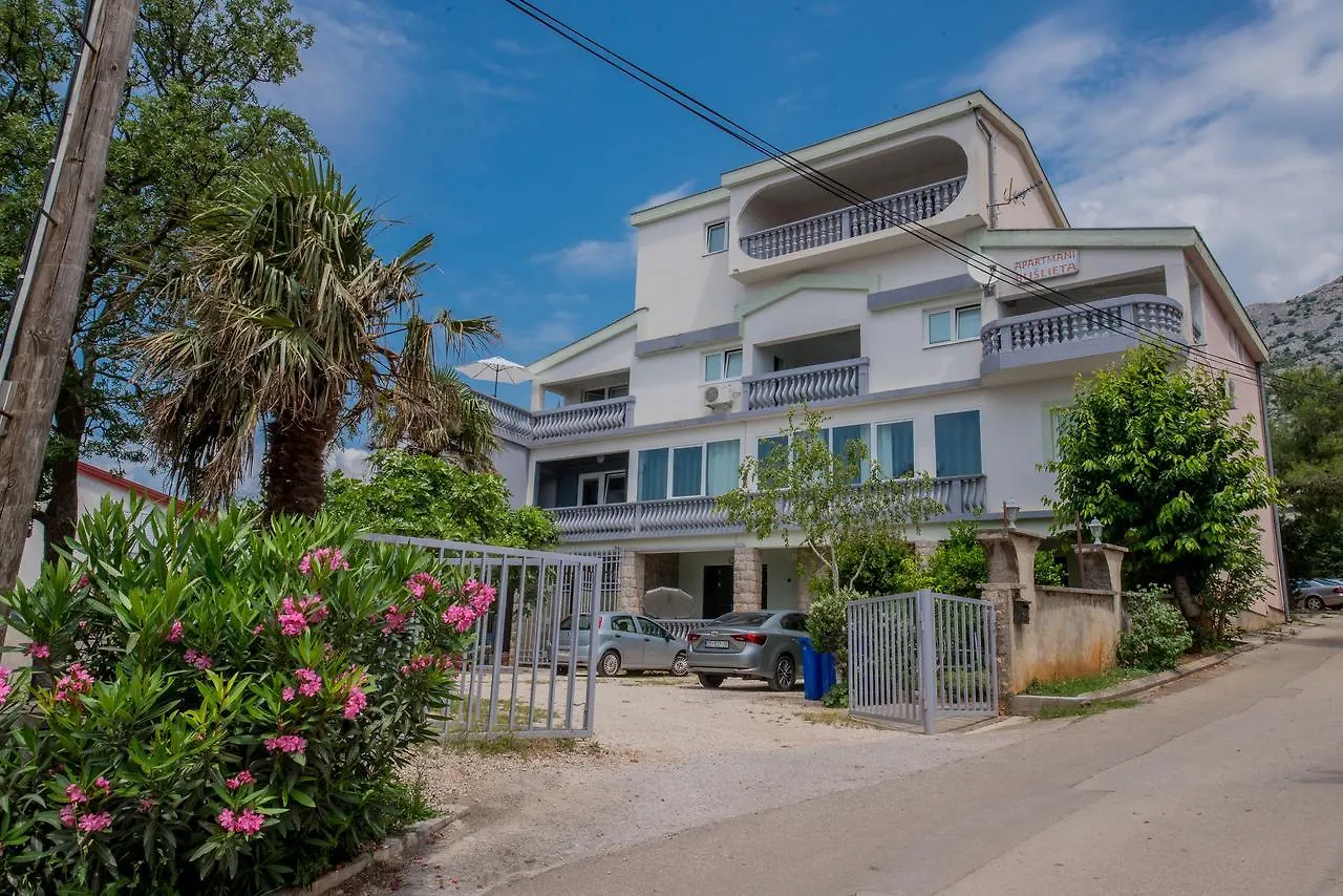 Apartment Busljeta Starigrad Paklenica