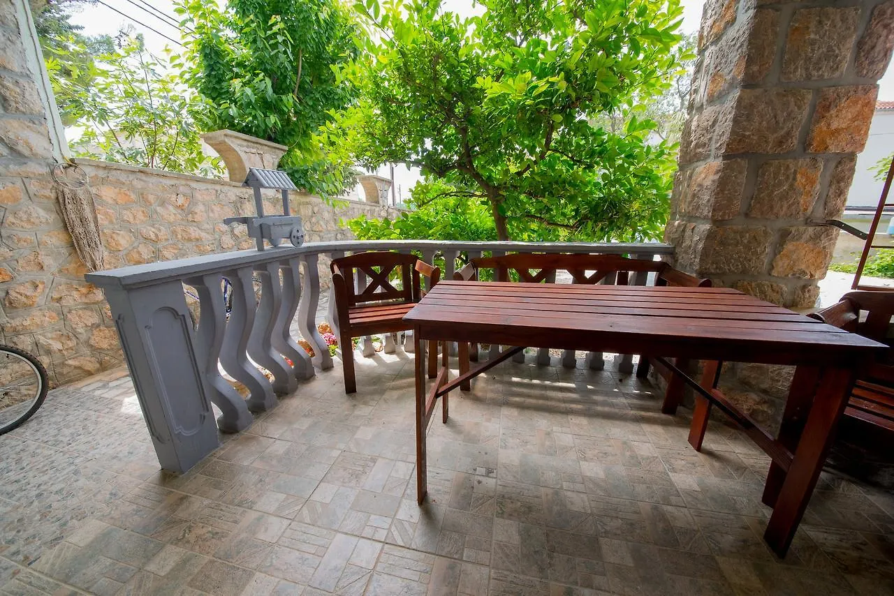 Apartment Busljeta Starigrad Paklenica