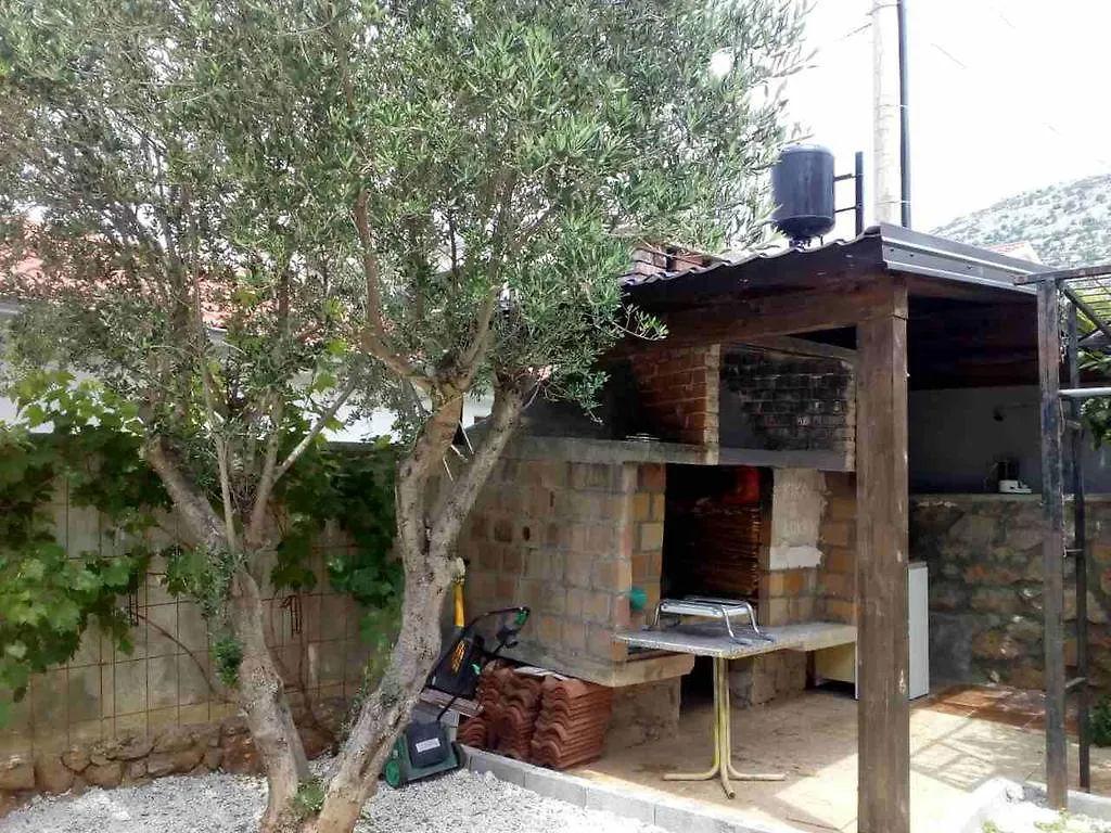 Apartment Busljeta Starigrad Paklenica 0*,