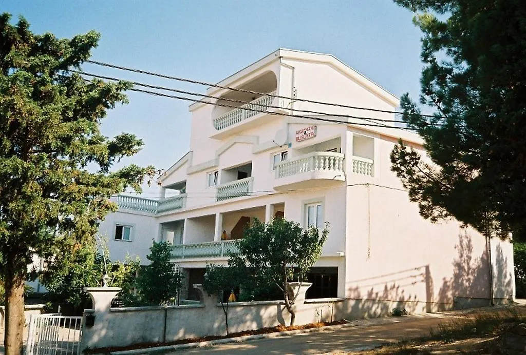 Apartment Busljeta Starigrad Paklenica