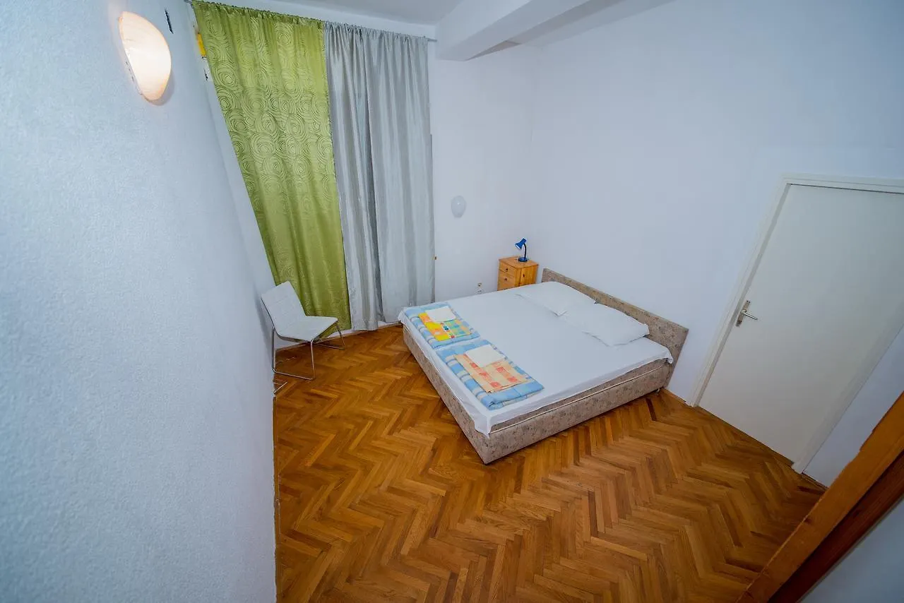 Apartment Busljeta Starigrad Paklenica 0*,