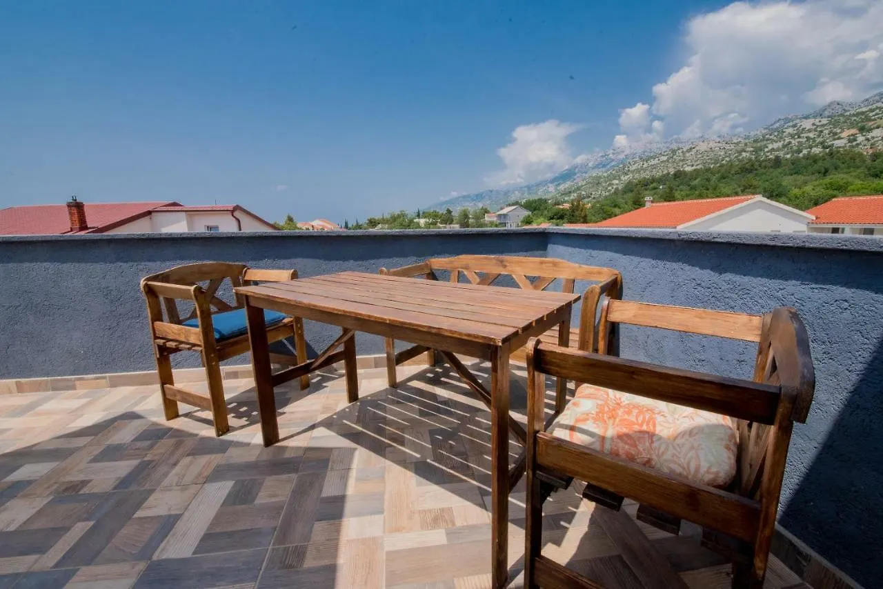 Apartment Busljeta Starigrad Paklenica