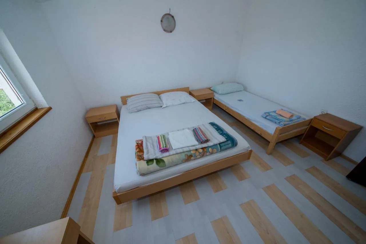 Apartment Busljeta Starigrad Paklenica Croatia